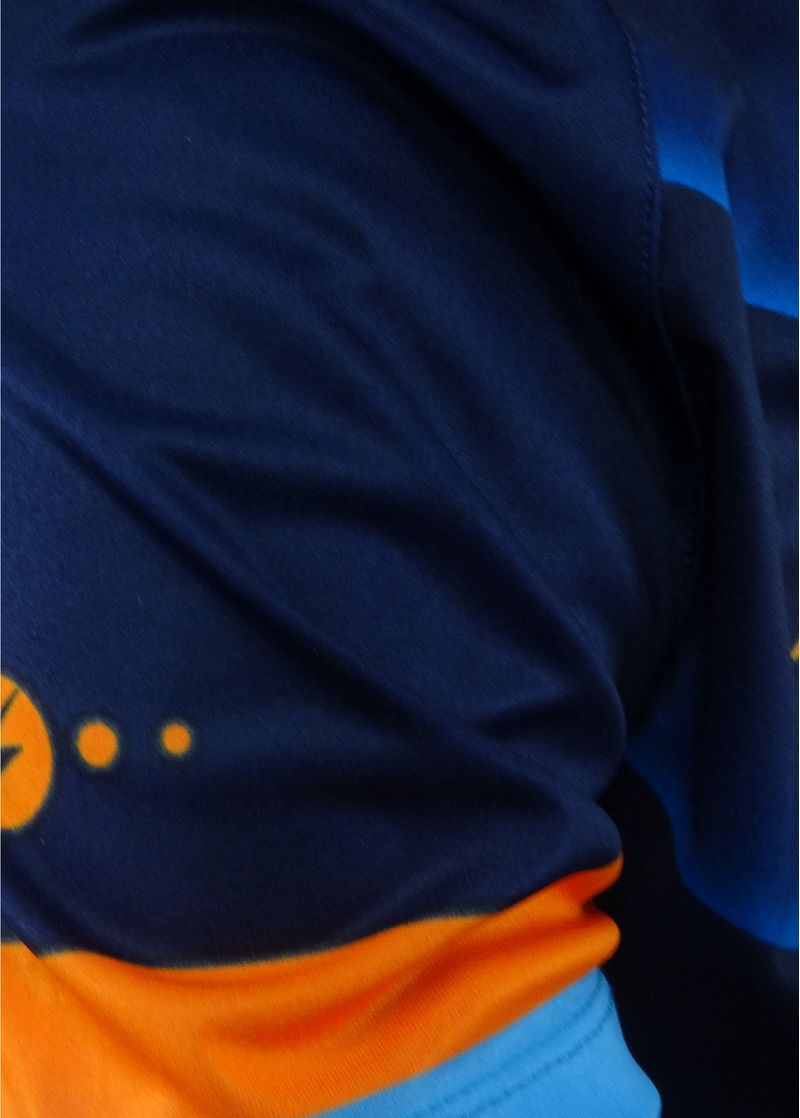 uniforme-impacto-naranja-azul-osc-5
